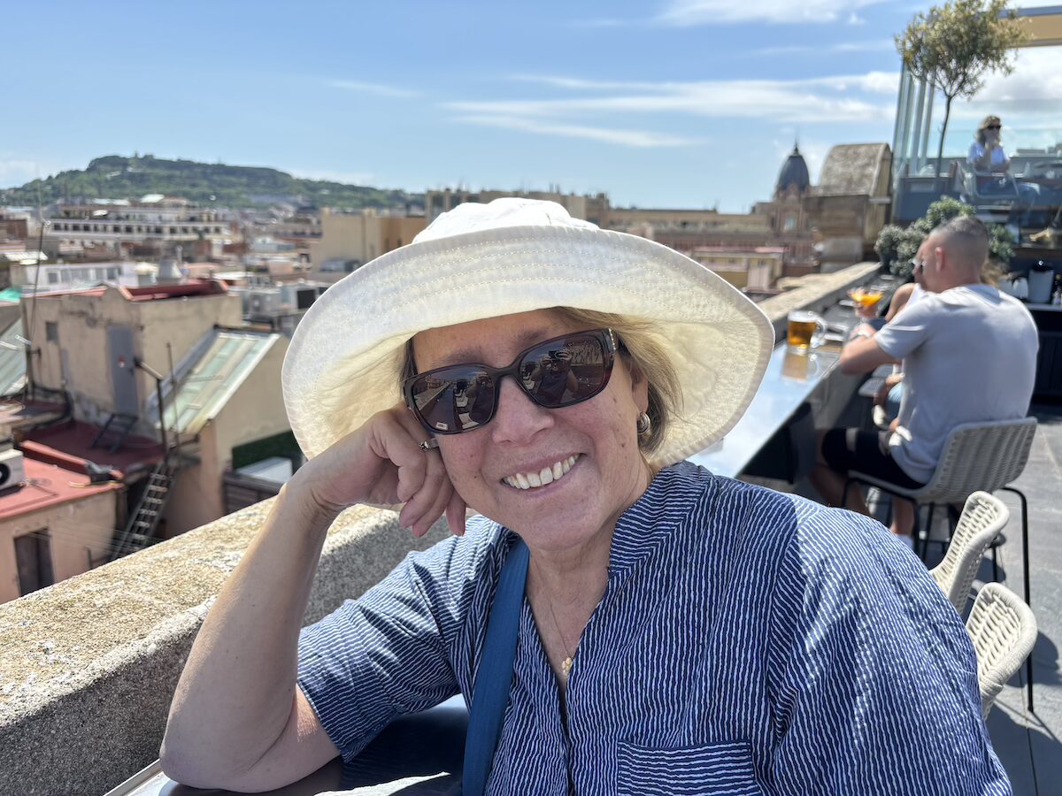How One Ovarian Cancer Survivor Turned Her Diagnosis Into a Mission to Save Lives | Heroes Highlights