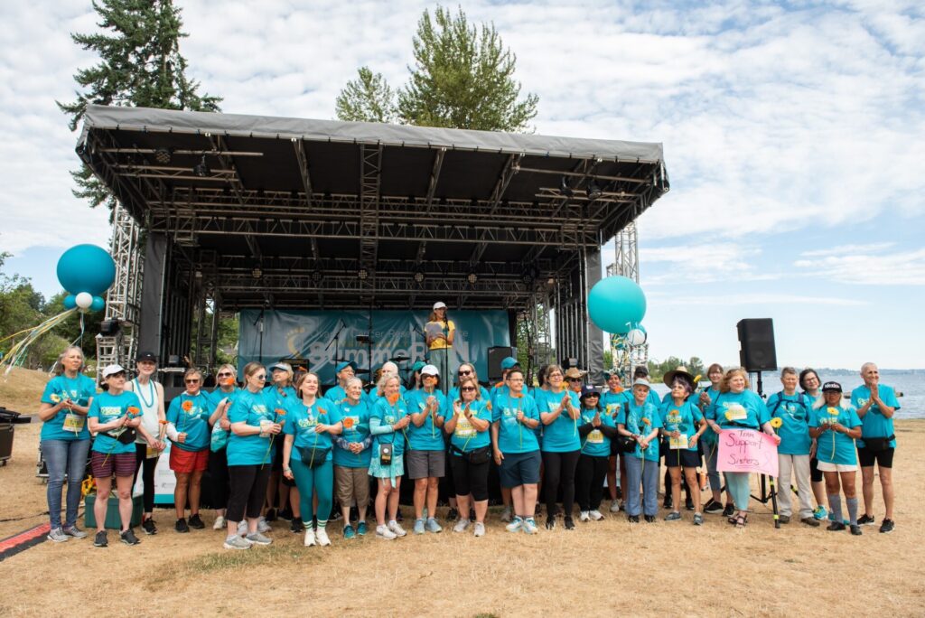 Ovarian and gynecologic cancer survivors are honored at the OCRA Rivkin Family SummeRun